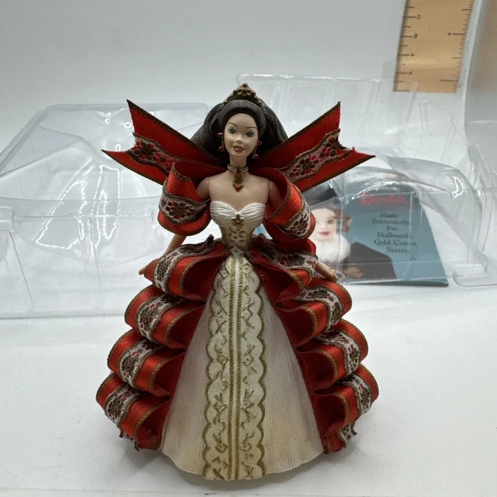 Hallmark Keepsake Holiday Barbie 1997 Ornament Red Gown 5th in Series QXI6212